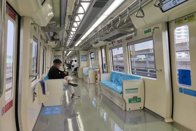 Daftar Stasiun, Tarif, dan Metode Pembayaran LRT Jabodebek.  (Twitter/@gerbongbagasi)