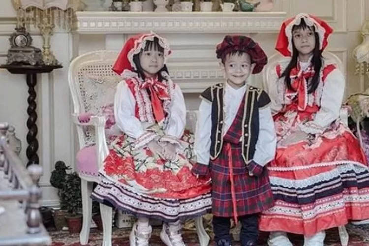 4 wisata Eropa di Lembang Bandung paling hits harga tiket ada yang mulai dari Rp20 ribuan (Instagram.com/farmhouselembang)