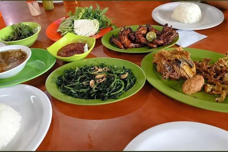 Ilustrasi warung masakan Sunda legendaris di Bandung. (Google Maps/sintapriskilla)