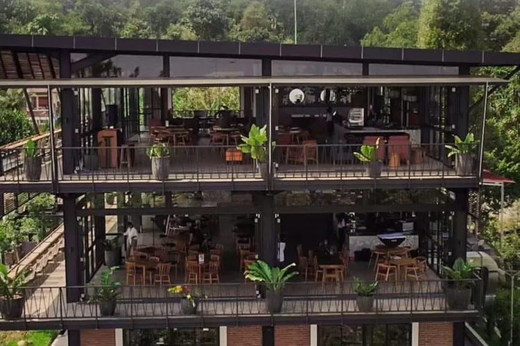 Jowey Kitchen, Hidden Gem Cafe di Bogor dengan Pemandangan Alam Eksotis. (instagram.com/@jowey.kitchen)