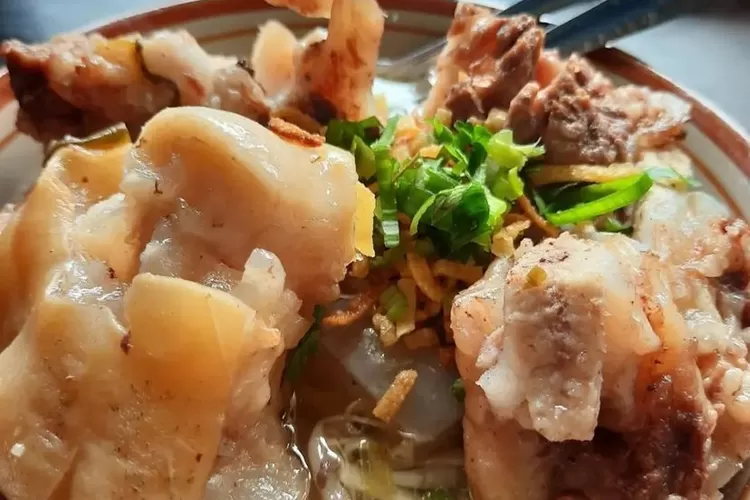 Mie Kocok Persib Gorowok, Kuliner Legendaris di Bandung. (instagram.com/@miekocokpersib)