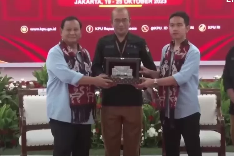 Prabowo Gibran Daftar Pilpres 2024 ke KPU di Hari Terakhir (Youtube KompasTV)