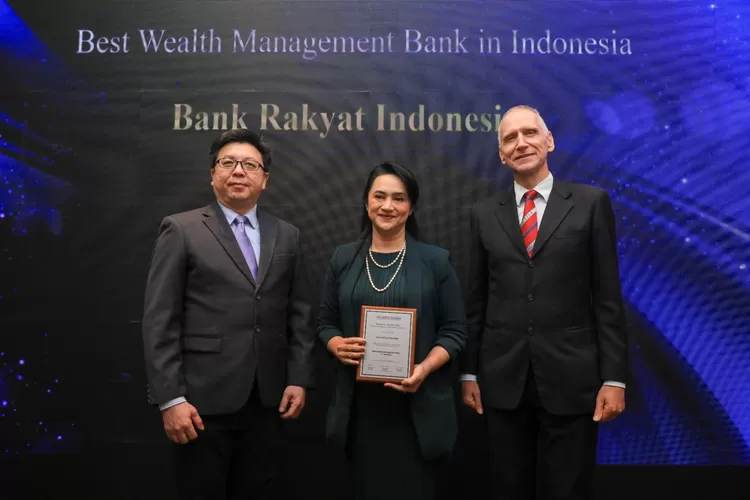 BRI sukses raih penghargaan sebagai 'Best Wealth Management Bank in Indonesia pada ajang The Asian Banker Indonesia Awards 2023.