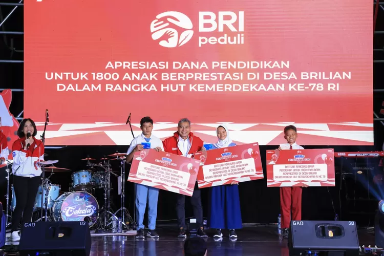 BRI adakan BRILiaN Independence Week 2023, salah satunya pemberian beasiswa (dok.BRI)