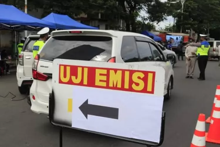 Penerapan tilang uji emisi mulai berlaku pada 1 November 2023 (dok ntmcpolri.info)