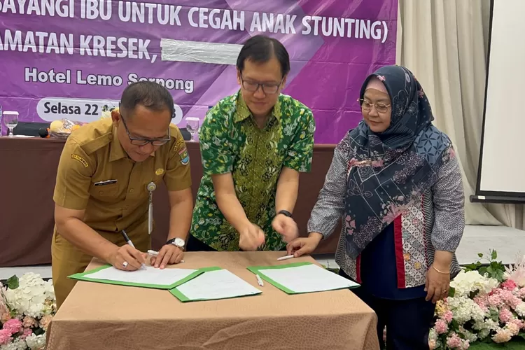 Dari kiri, Kasi Gizi Dinas Kesehatan Kabupaten Tangerang, Ade Dahyani, S.IP., M.IP, Director of Sustainability, Quality, and Support Kalbe Nutritionals, Andy Chendra da Wakil Rektor 1 bidang Pendidikan Universitas YARSI, Dr. dr. Wening Sari, M.Biomed. (Istimewa)