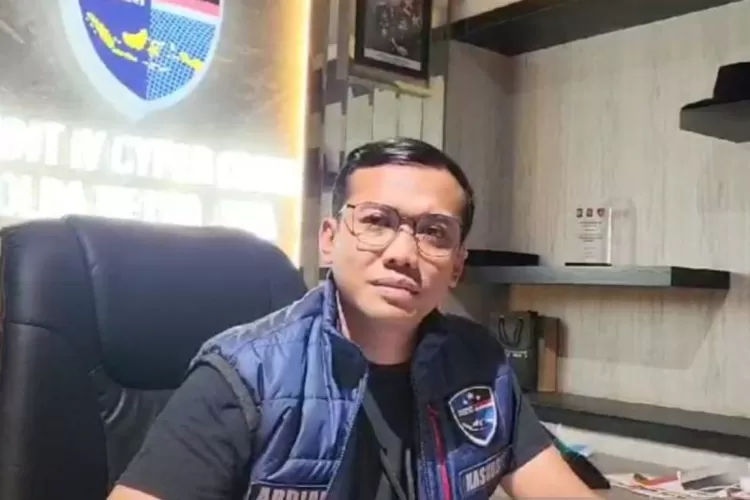  Kasubdit Siber Polda Metro Jaya AKBP Ardian Satrio Utomo saat ditemui di Jakarta, Selasa (12/9/2023).  (ANTARA/Ilham Kausar)