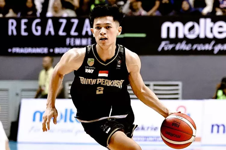 Samuel Devin dan Ikram Fadhil dilepas Bima Perkasa. (Instagram @samueldevin)