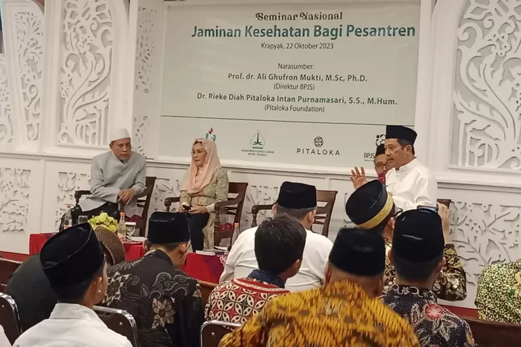 Suasana Seminar Nasional Jaminan Kesehatan bagi Pesantren di Pondok Pesantren Ali Maksum Krapyak Yogya, Minggu (22/10/2023).  (Foto: Ponpes Ali Maksum Krapyak)