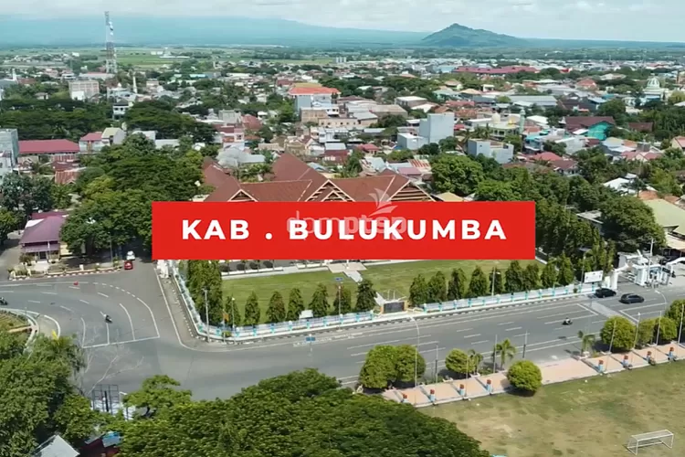 Gambaran suasana Kabupaten Bulukumba, Sulawesi Selatan  (YouTube.com/DPMPTSP Provinsi Sulawesi Selatan)
