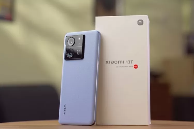 Xiaomi 13T, smartphone canggih yang hadir dengan spesifikasi kelas flagship. ((Tangkapan layar YouTube GadgetIn))