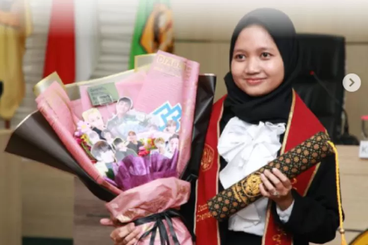 Kisah Inspiratif Mahasiswi Asal Garut Ini Punya 4 Gelar Di Usia 25 Tahun Wow Lulus Di Unpad 7186