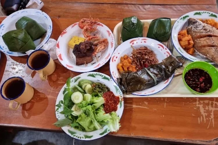 Wisata Kuliner Bandung, 6 Tempat Makan Sunda Terbaik yang Wajib Dicoba (Foto/Wonosobo Zone/GoogleMaps/Ade Nugrahwaty)