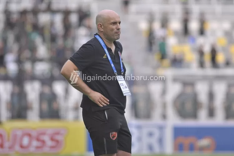 Pelatih PSM Makassar, Bernardo Tavares (PT LIB)