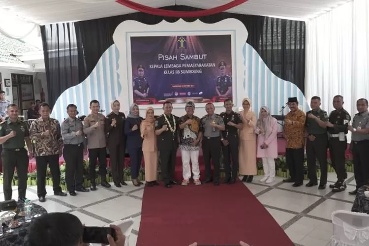 Ratri Handoyo Jabat Kalapas Kelas II B Sumedang - Koran Gala