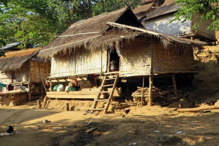 Ini Dia 6 Desa Terpencil di Jawa Timur, Salah Satunya Dikelilingi Air  Terjun Kecil yang Sangat Cantik - Quena - Halaman 2