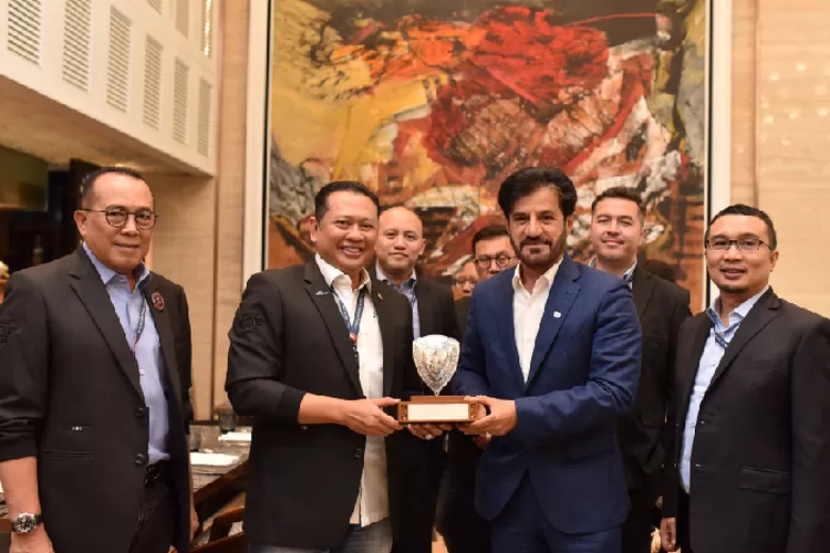 Forum 2023 FIA Region II Roundtable di Bali membahas isu-isu keselamatan jalan raya dan keberlanjutan (fia.com)