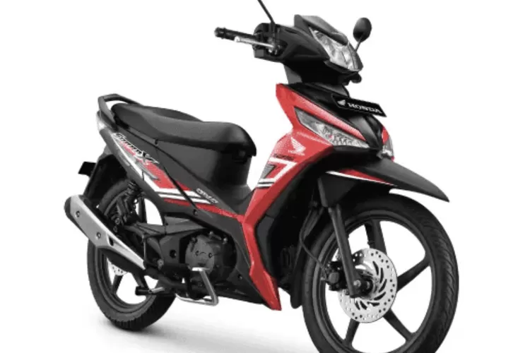 Honda Supra X 125 masih jadi incaran banyak konsumen di pasaran, 2 tipe varian per Agustus 2023 masih dibanderol super murah meriah pas dikantong.  ((hondamotor.com))
