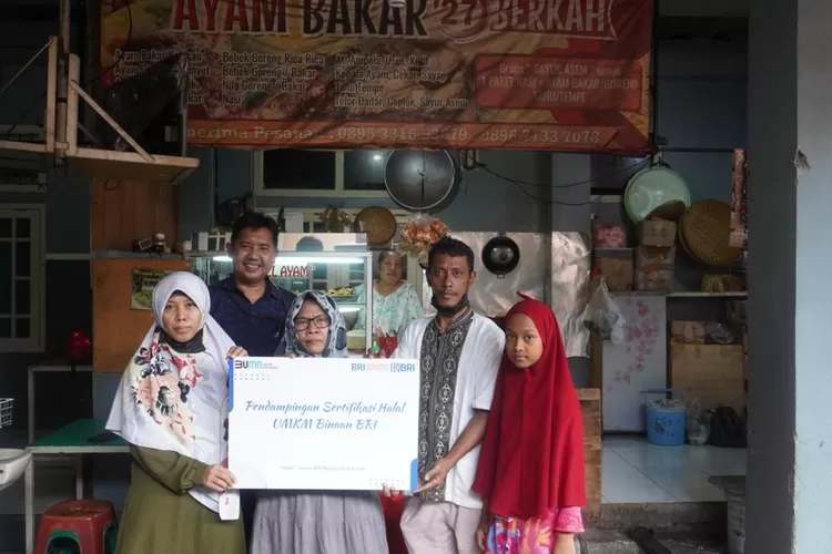 BRI Peduli Bagikan Bantuan Sertifikat Halal Kepada 200 Pelaku UMKM untuk Dorong Pengusaha Bersaing di Pasar (BRI)