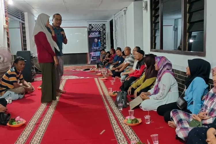 Kampung Hijrah Batang menggelar diskusi Ngaji Politik.  (Foto: dok)