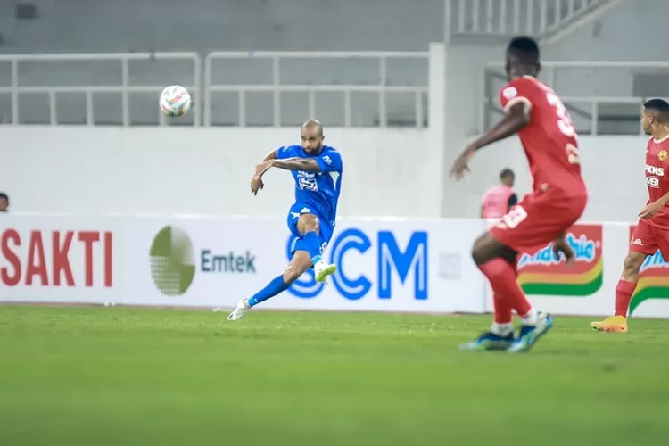 Pemain PSIS Semarang, Lucas Gamma saat bermain lawan Selangor FC. Ilustrasi prediksi skor Persis Solo vs PSIS Semarang.  (PSIS)