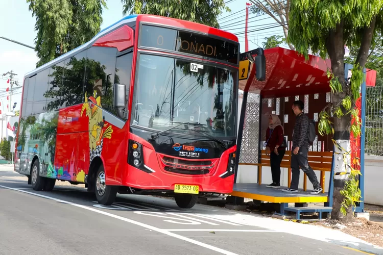 Pelayanan Bus Rapid Transit  (BRT) Trans Jateng tetap menjadi primadona di kalangan masyarakat Jawa Tengah. (dok)