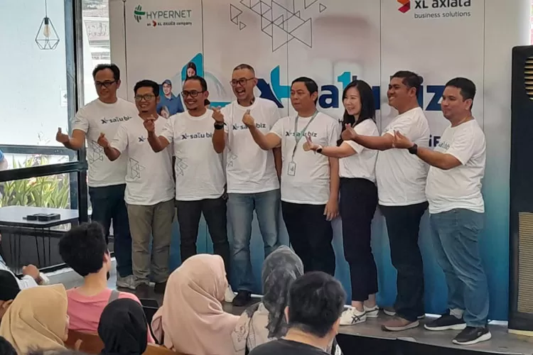 Peluncuran XL Satu Biz di Semarang. Wifi murah ini akan memudahkan UMKM. (Ayosemarang.com/ Audrian Firhannusa)