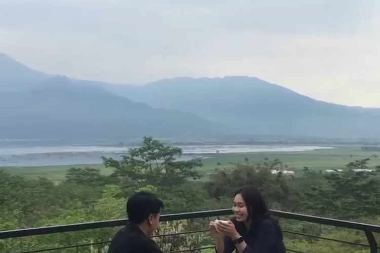 Jaraknya 40 Km dari Semarang, Resto Ini Punya View Seperti di Kintamani (IG @banaran_skyview)