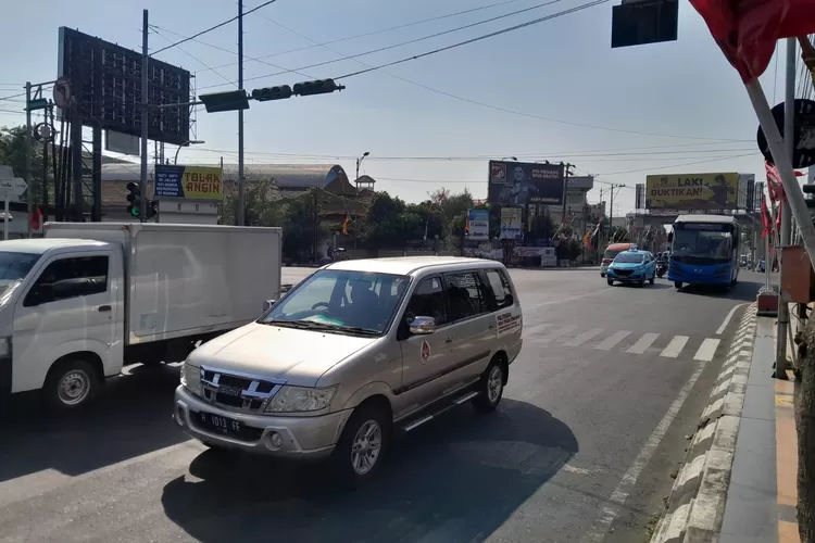 Cuaca panas Semarang ternyata menyebabkan kerawanan penyakit. Dinkes sarankan jaga imun.  ((Ayosemarang.com/ Audrian Firhannusa))