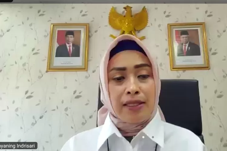 Kepala Kanwil BPJS Ketenagakerjaan Jateng dan DIY Cahyaning Indriasar saat acara Digital Jamsostek Literation (Dijamin) yang diselenggarakan BPJS Ketenagakerjaan Kantor Wilayah Jateng-DIY secara online, Rabu 4 Oktober 2023. (dok BPJS Ketenagakerjaan.)