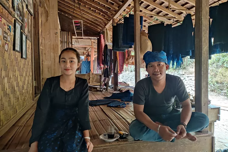 Suku Baduy: Berwisata Sambil Menyelami Kekayaan Budaya yang Tersembunyi. (Bogorprime. (Baduy luar, Ciboleger Banten). )