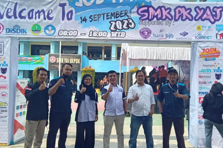 Pembukaan Job Fair 2023 di SMK PK YAJ Depok (catatanfakta.com)