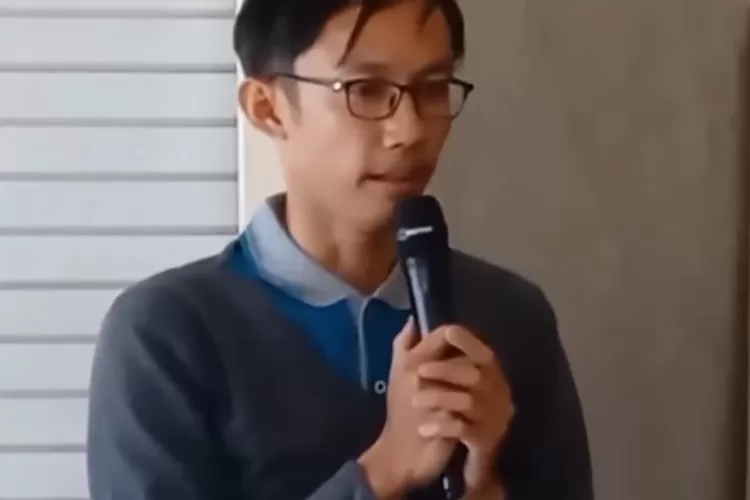 Hendra Purnama sampaikan permintaan maaf atas kasus kebakaran Bromo (Instagram @fakta.suroboyo)