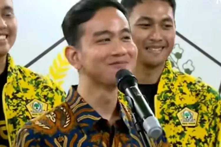 Profil Gibran Rakabuming Raka Anak Jokowi Yang Didukung Golkar Jadi ...