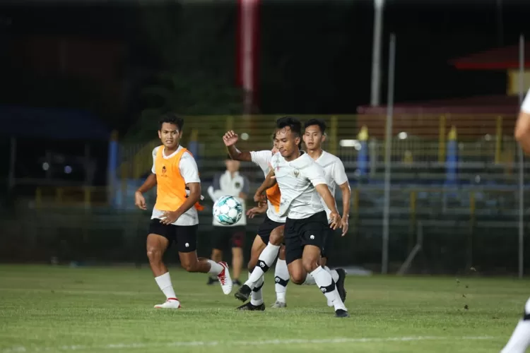 Pemain Timnas U-23 Indonesia belatih untuk hadapi Malaysia (foto Humas PSSI)
