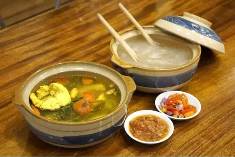 Papeda Ikan Kuah Kuning yang sangat lezat - Busurnusa.com