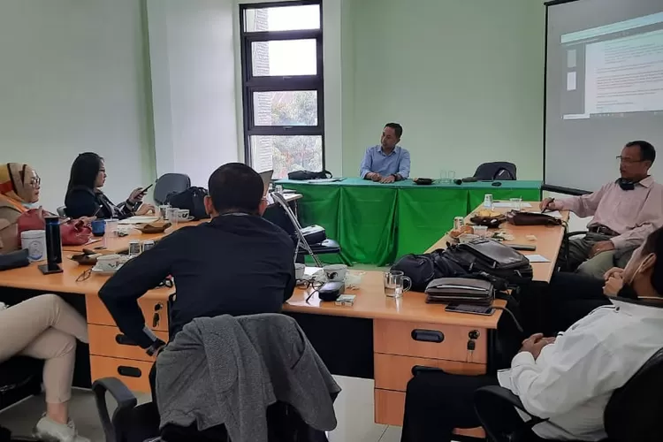 PSBB KSP SB Bandung Raya dan Priangan Timur saat melaksanakan rapat