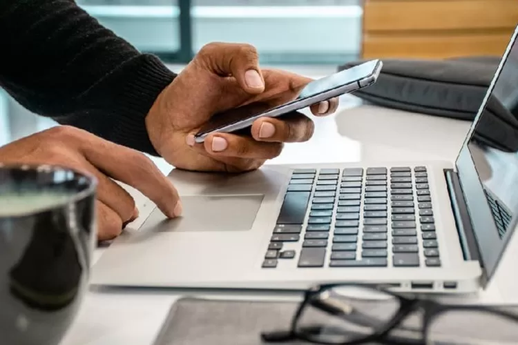 Ilustrasi work from home atau WFH  (Foto: Getty Images/iStockphoto/Jokic)