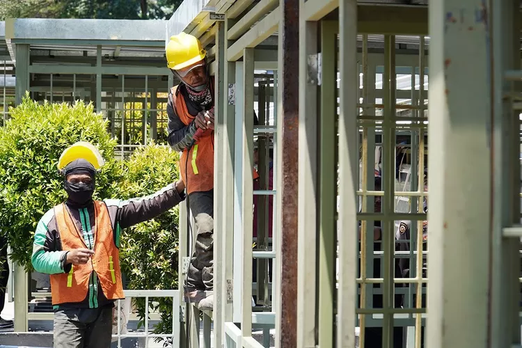 Proyek Pusat Kuliner Jalan Pajajaran Kota Bogor sudah mencapai 60 persen.