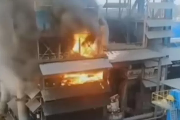 Kebakaran terjadi di Pabrik nikel di Kutai Kartanegara, Kaltim. (Dok. Istimewa)
