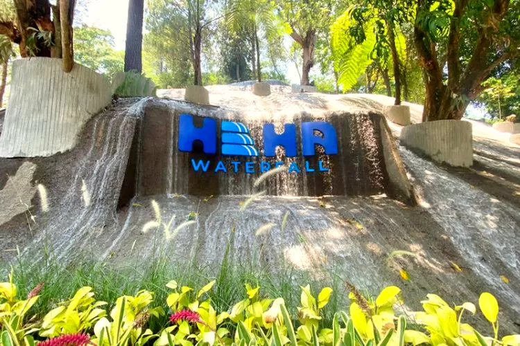 HeHa Waterfall, Tempat Wisata Terbaru Di Bogor Yang Punya Air Terjun ...