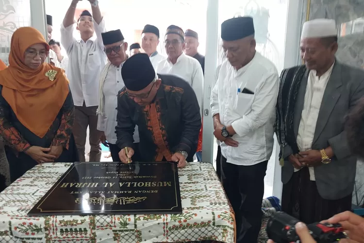 Walikota Depok, Mohammad Idris meresmikan Musala Al Hijrah yang berada di RT2/6 Kelurahan Sukatani, Kecamatan Tapos, pada Sabtu  (Andika Eka )