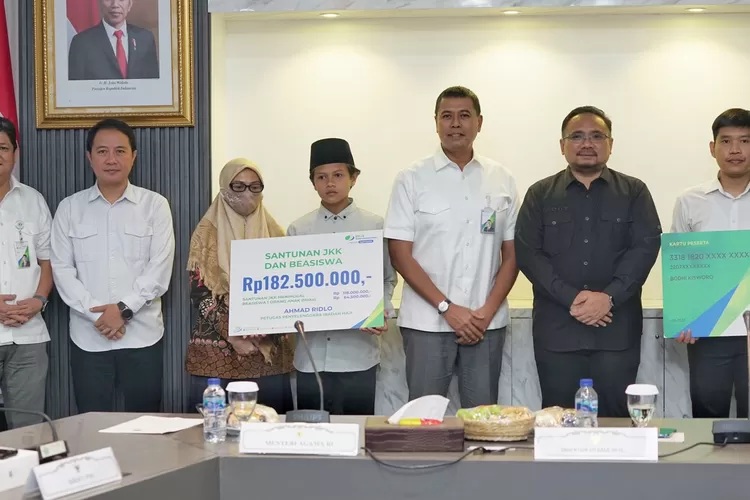 BPJS Kesehatan memberikan santunan (BPJS)