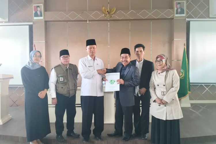 engusaha travel umroh di Kota Bogor membentuk Komunitas Tour and Travel dan mengunjungi Kemenag. (istimewa)