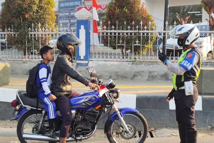 Pelanggar Lalulintas di Kota Sukabumi ditindak dengan ETLE, sedangkan 225 pelanggar lainnya menerima teguran petugas. (Polres Sukabumi Kota)
