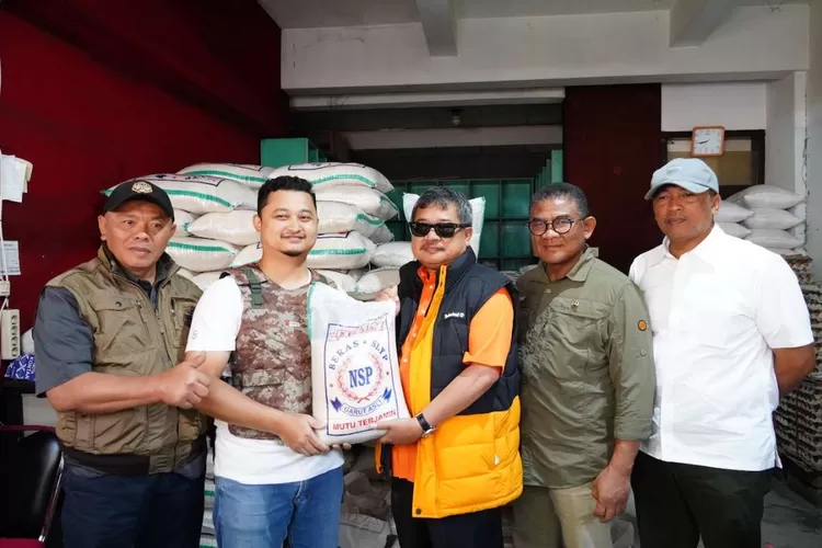 Bupati Garut Rudy Gunawan siapkan bantuan beras buat warga tak mampu di tengah lonjakan harga beras/ (jabarprov.go.id)