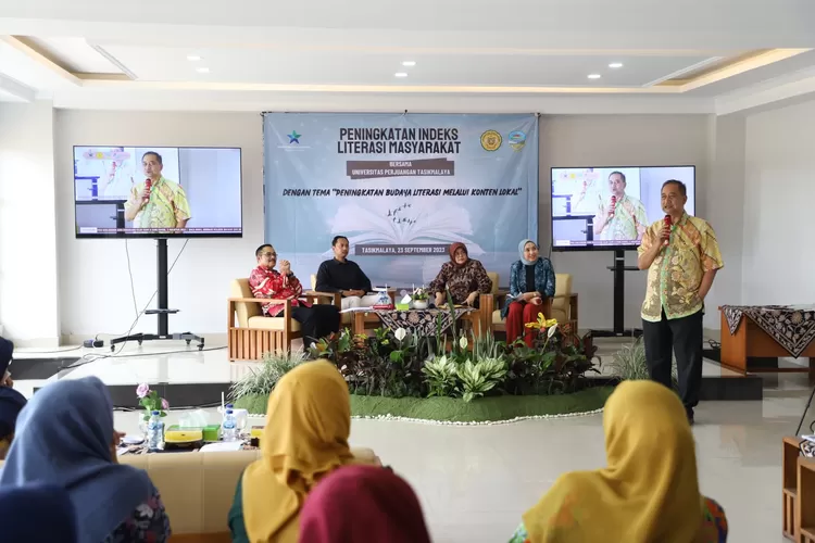 Seminar indeks tingkat literasi di  Universitas Perjuangan Tasikmalaya . (dok pribadi)