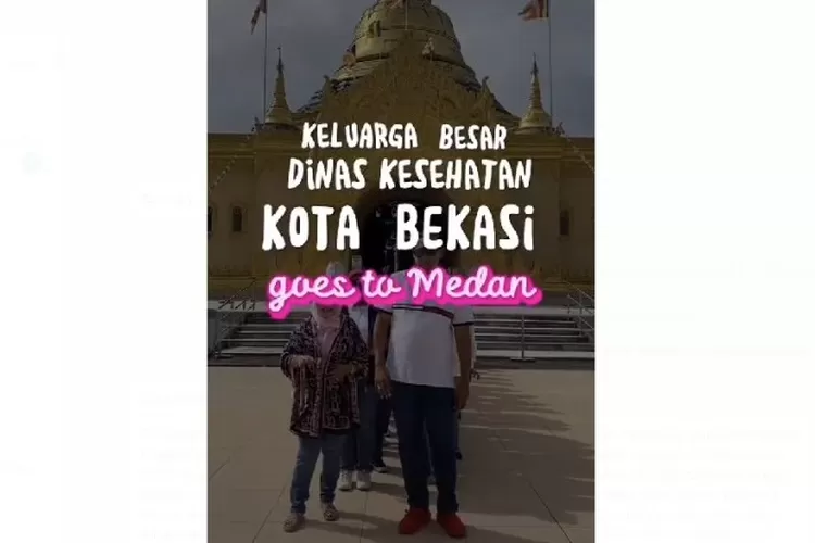 Mantan Wali Kota Bekasi Tri Adhianto bersama istri 'nyelip' dalam kunjungan kerja Dinkes Kota Bekasi ke Medan, Sumatera Utara. (tangkapan layar)