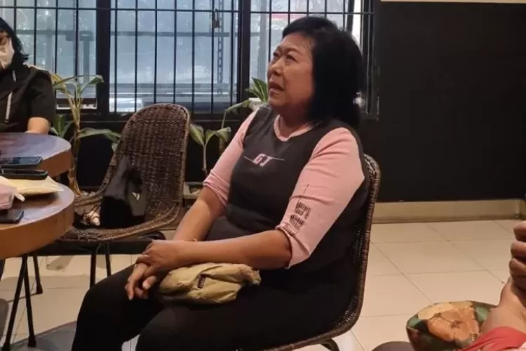 Ida Susanti warga Surabaya korban pernikahan sesama jenis. (Dimas Nur/JawaPos.com)