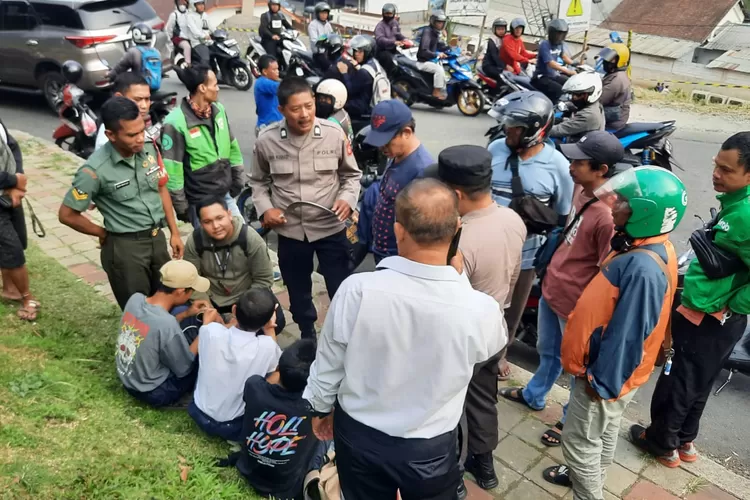 11 Pelajar SMP Di Kota Bogor Yang Hendak Tawuran Diamankan Polisi, Satu ...